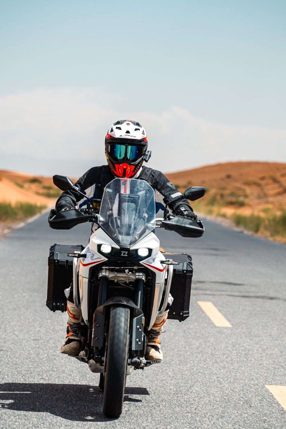 2025 KOVE 800X TOURING 2025 KOVE 800X TOURING