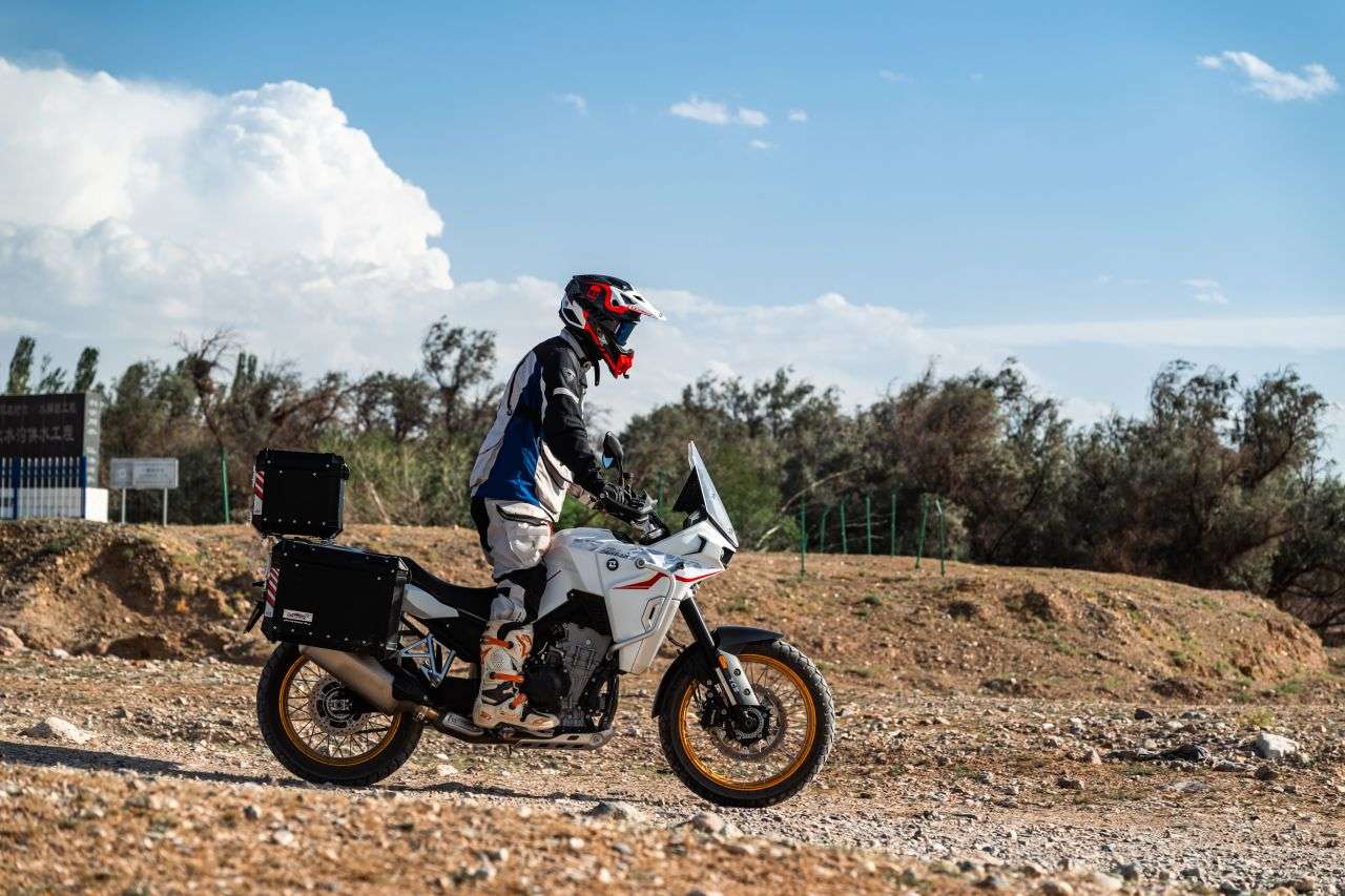 2025 KOVE 800X TOURING 2025 KOVE 800X TOURING