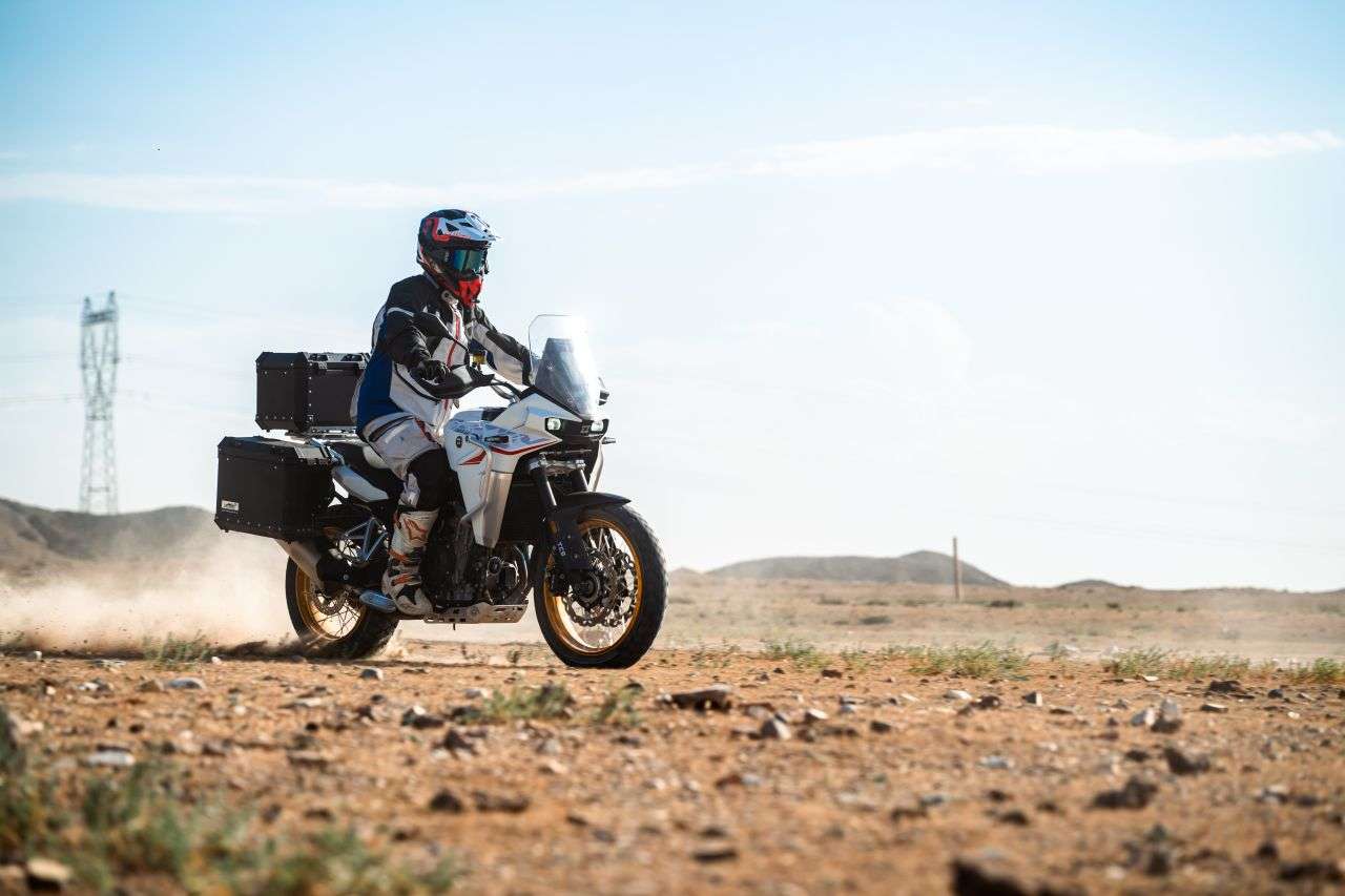 2025 KOVE 800X TOURING 2025 KOVE 800X TOURING