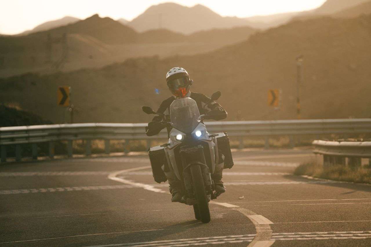 2025 KOVE 800X TOURING 2025 KOVE 800X TOURING