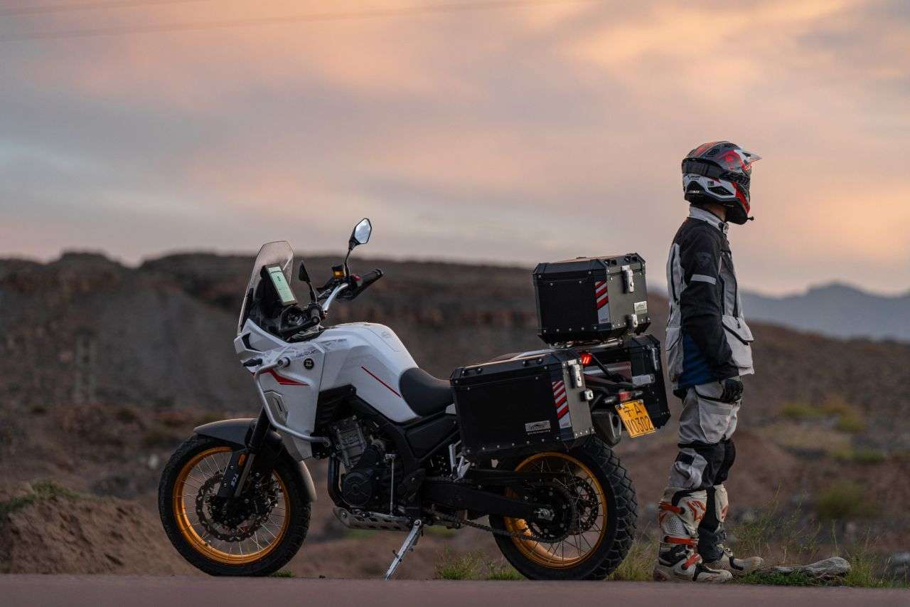 2025 KOVE 800X TOURING 2025 KOVE 800X TOURING