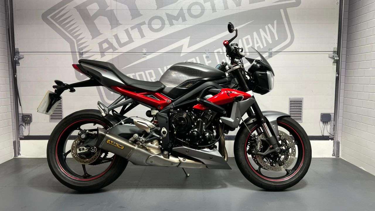 A 2014 TRIUMPH STREET TRIPLE 675 BUY ONLINE 24 HRS A DAY - FINANCE AVAILABLE - ALL TYPES OF CREDIT ACCEPTED A 2014 TRIUMPH STREET TRIPLE 675 BUY ONLINE 24 HRS A DAY - FINANCE AVAILABLE - ALL TYPES OF CREDIT ACCEPTED