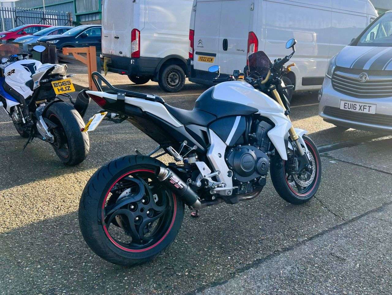 A 2011 HONDA CB1000R BUY ONLINE 24 HRS A DAY - FINANCE AVAILABLE - ALL TYPES OF CREDIT ACCEPTED A 2011 HONDA CB1000R BUY ONLINE 24 HRS A DAY - FINANCE AVAILABLE - ALL TYPES OF CREDIT ACCEPTED