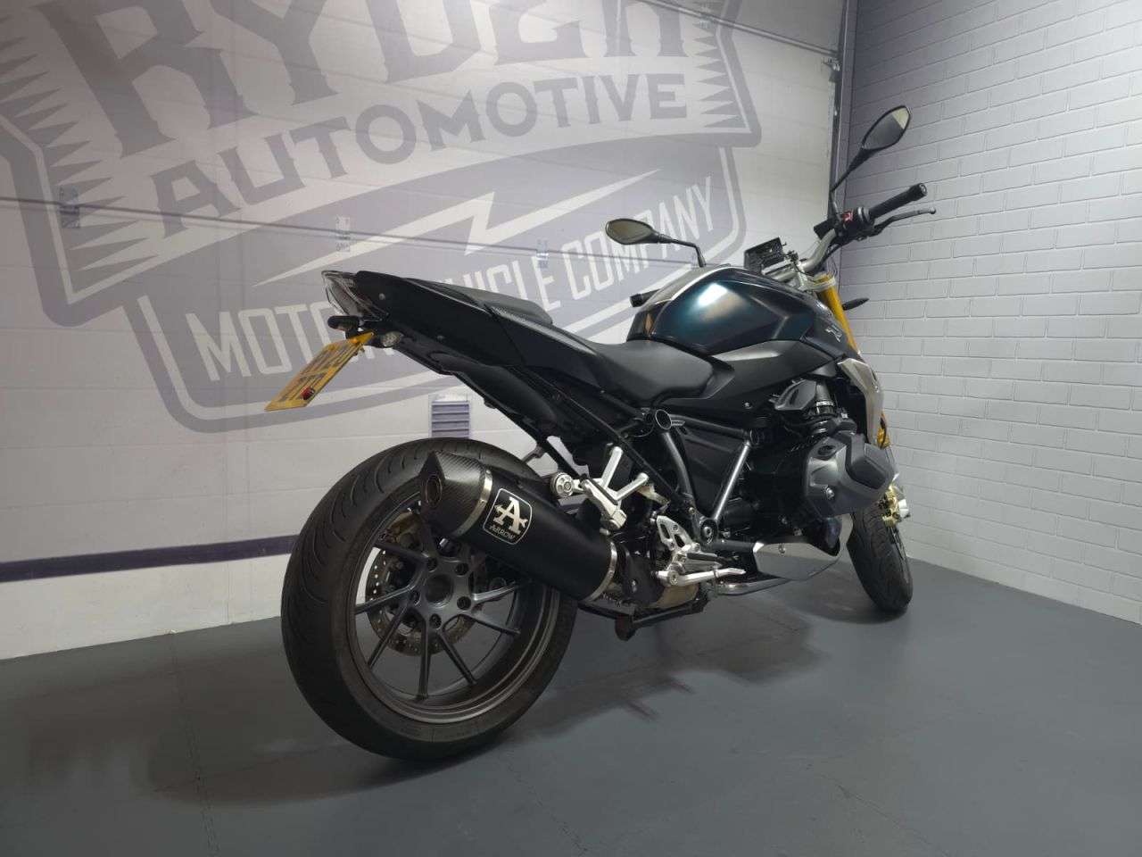 A 2020 BMW R 1250 R EXCLUSIVE - BUY ONLINE 24 HRS A DAY - FINANCE AVAILABLE - ALL TYPES OF CRED A 2020 BMW R 1250 R EXCLUSIVE - BUY ONLINE 24 HRS A DAY - FINANCE AVAILABLE - ALL TYPES OF CRED