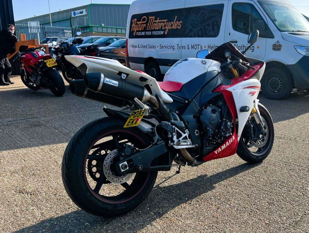 A 2009 YAMAHA R1 - BUY ONLINE 24 HRS A DAY - FINANCE AVAILABLE - ALL TYPES OF CREDIT ACCEPTE A 2009 YAMAHA R1 - BUY ONLINE 24 HRS A DAY - FINANCE AVAILABLE - ALL TYPES OF CREDIT ACCEPTE