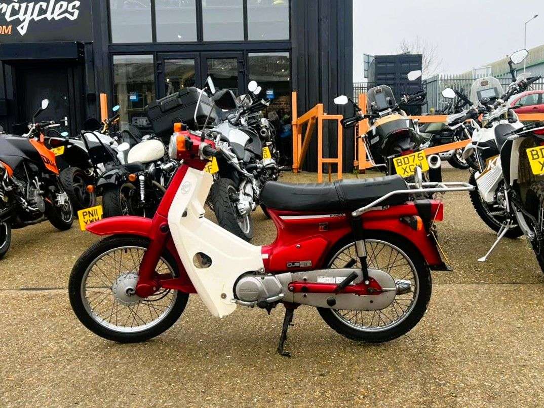 A 1995 HONDA C90 - HONDA'S ICONIC STEP-THROUGH — SIMPLE, TOUGH, & BUILT TO LAST ONLY 11,270 A 1995 HONDA C90 - HONDA'S ICONIC STEP-THROUGH — SIMPLE, TOUGH, & BUILT TO LAST ONLY 11,270