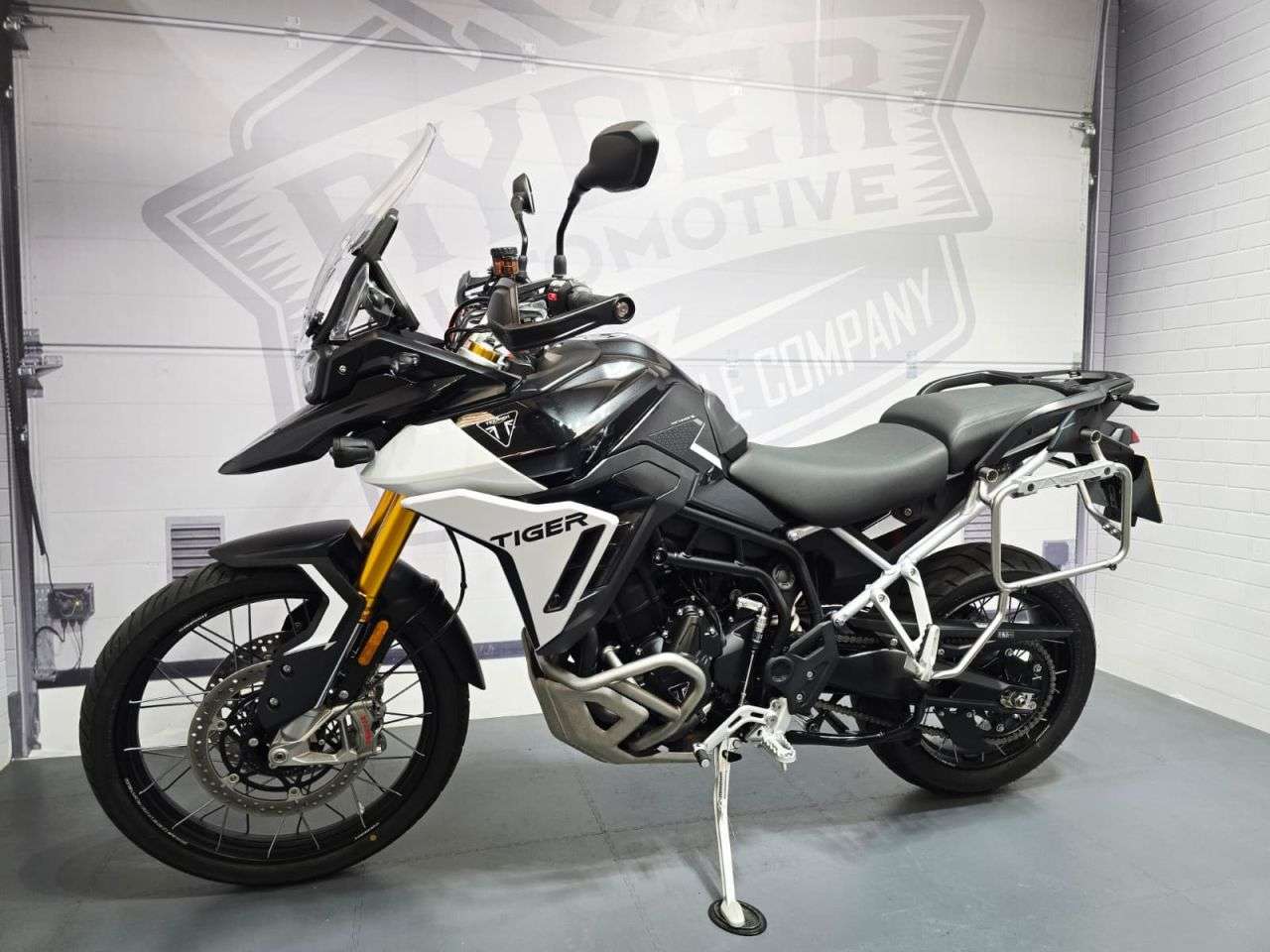 2025 TRIUMPH TIGER 900 2025 TRIUMPH TIGER 900