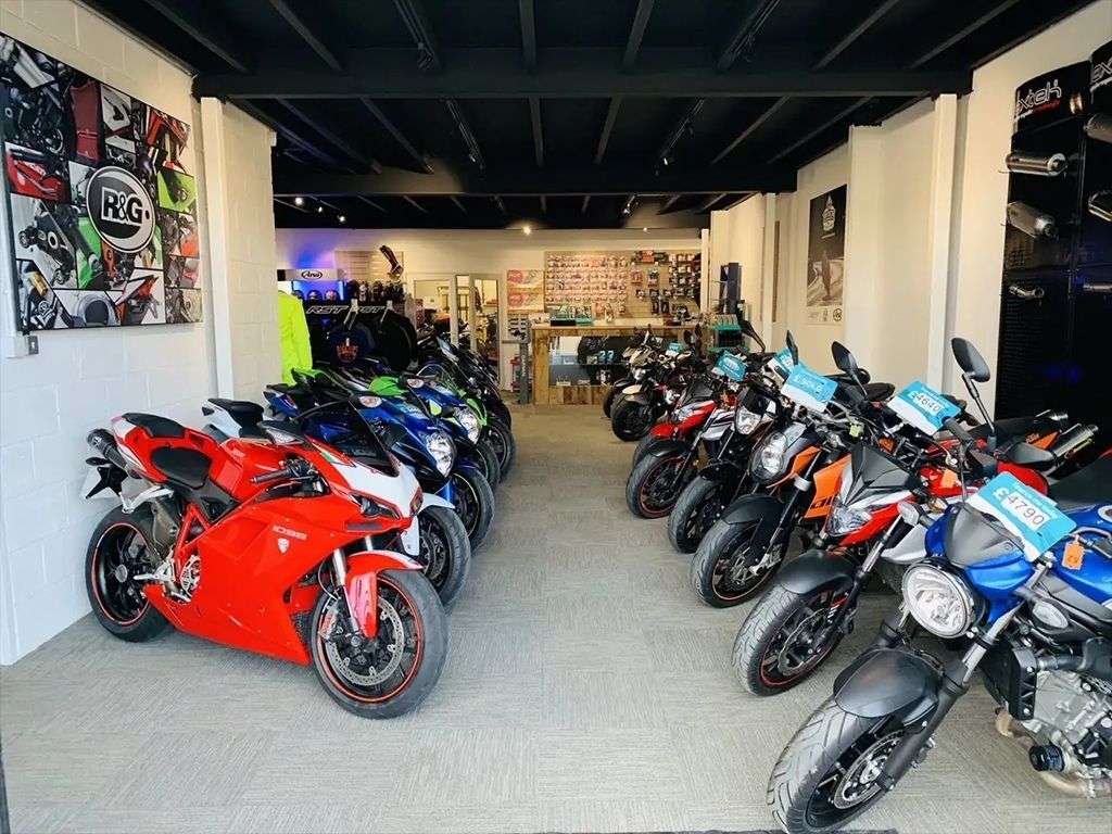 2016 HONDA CB650F 2016 HONDA CB650F