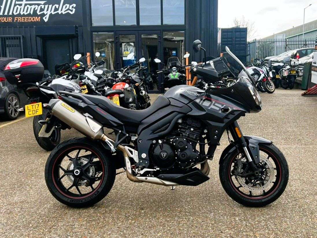 A 2020 TRIUMPH TIGER 1050 - BUY ONLINE 24 HRS A DAY - FINANCE AVAILABLE - ALL TYPES OF CREDIT ACCEPTE A 2020 TRIUMPH TIGER 1050 - BUY ONLINE 24 HRS A DAY - FINANCE AVAILABLE - ALL TYPES OF CREDIT ACCEPTE