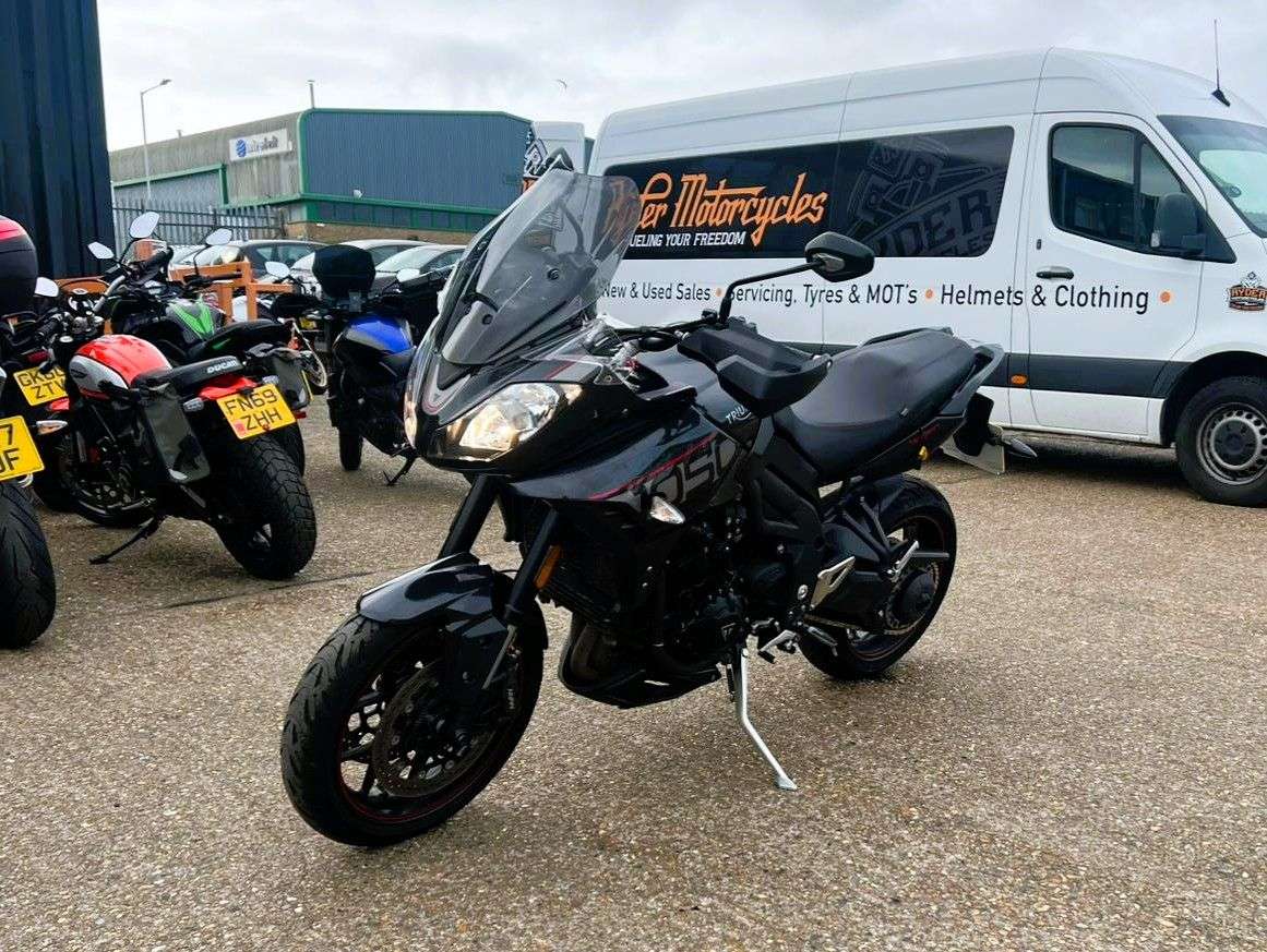 2020 TRIUMPH TIGER 1050 2020 TRIUMPH TIGER 1050