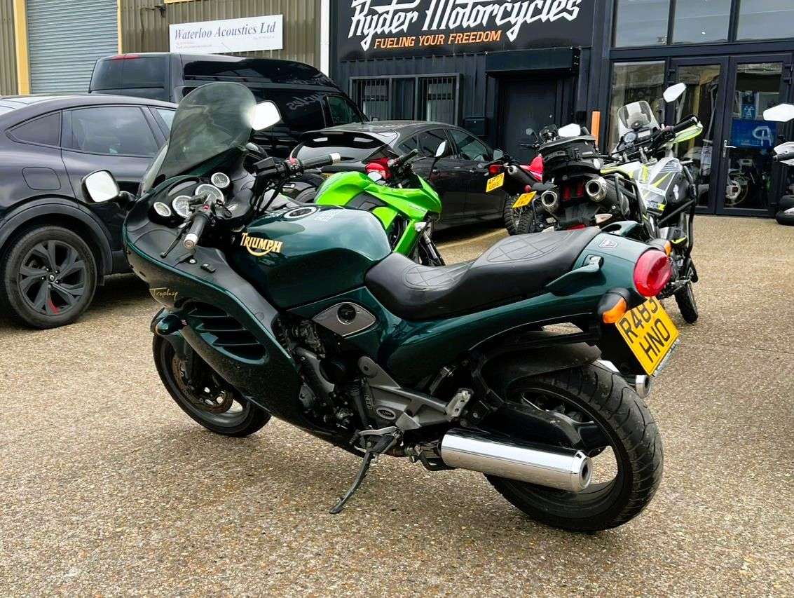 1998 TRIUMPH TROPHY 1200 1998 TRIUMPH TROPHY 1200