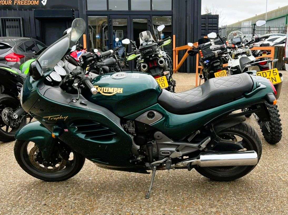 1998 TRIUMPH TROPHY 1200 1998 TRIUMPH TROPHY 1200