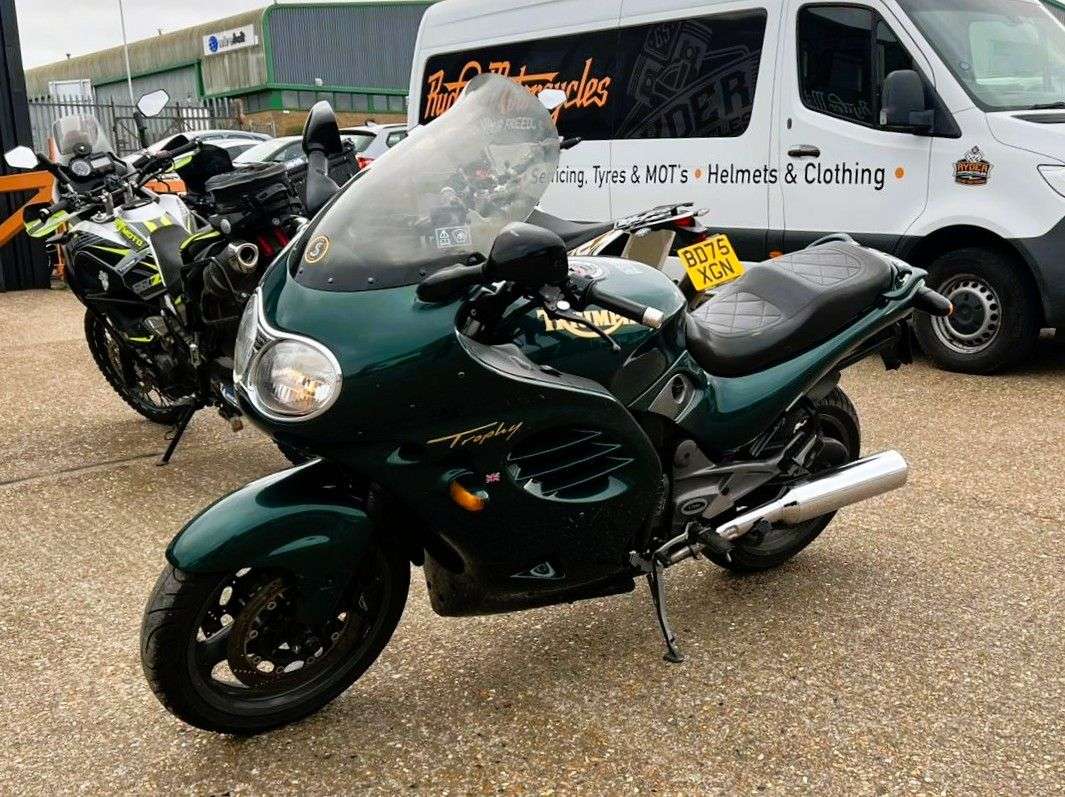 1998 TRIUMPH TROPHY 1200 1998 TRIUMPH TROPHY 1200