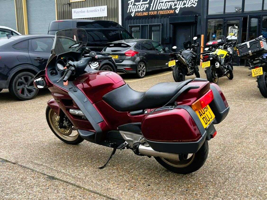 2001 HONDA ST1100 PAN EUROPEAN 2001 HONDA ST1100 PAN EUROPEAN