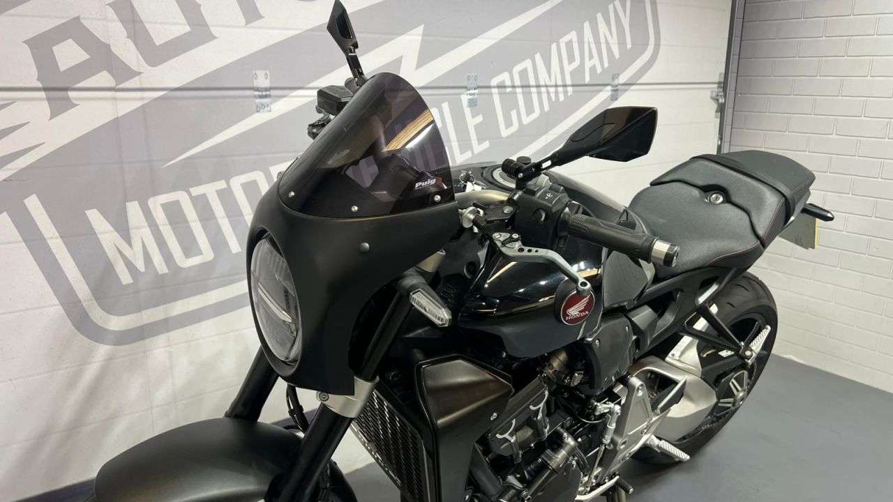 2019 HONDA CB1000R 2019 HONDA CB1000R