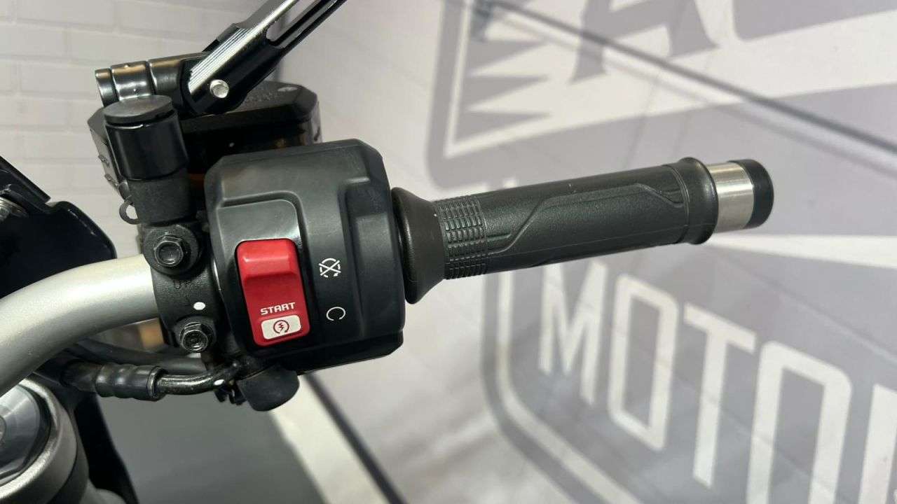2019 HONDA CB1000R 2019 HONDA CB1000R