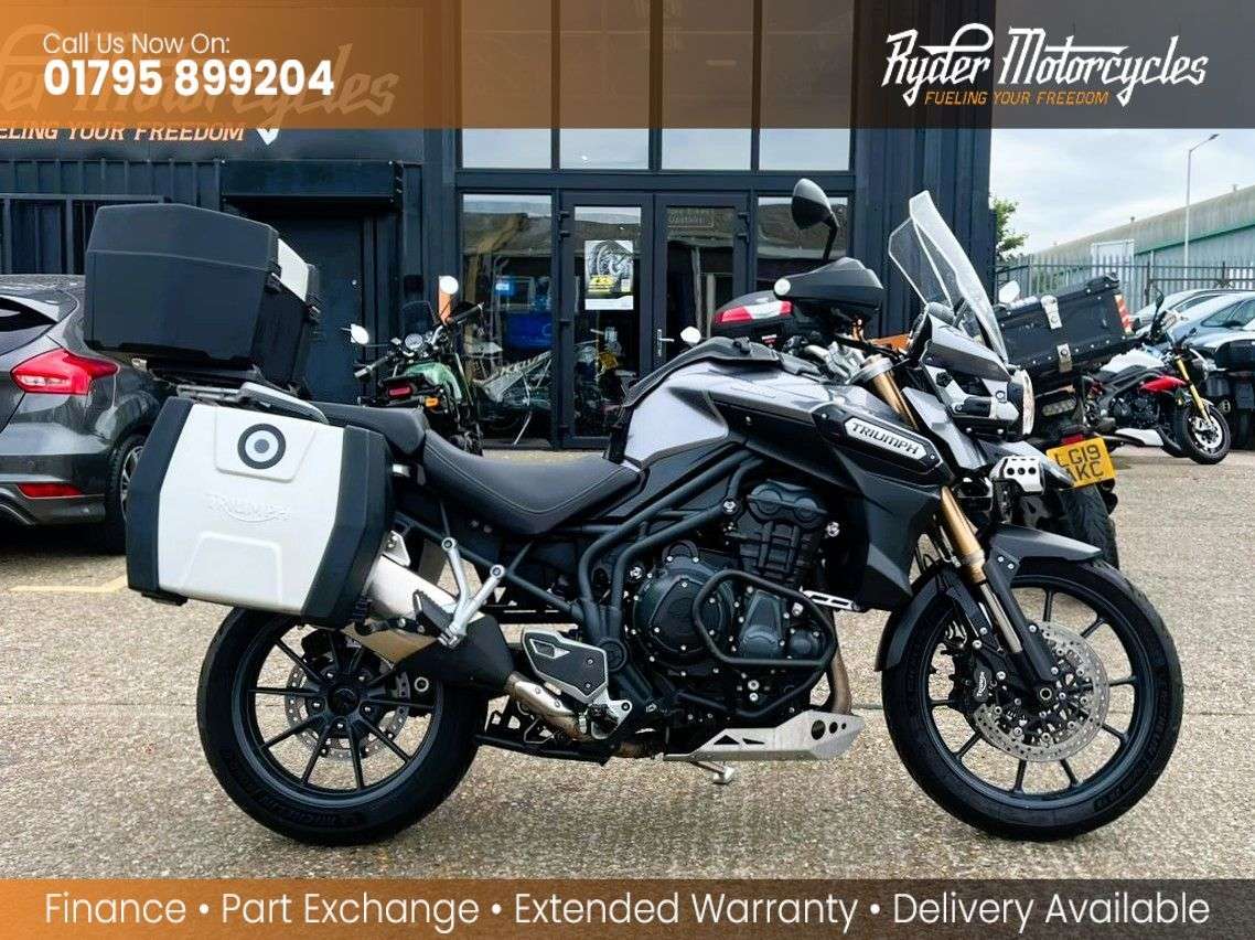 A 2015 TRIUMPH EXPLORER - BUY ONLINE 24 HRS A DAY - FINANCE AVAILABLE - ALL TYPES OF CREDIT ACCEPTE A 2015 TRIUMPH EXPLORER - BUY ONLINE 24 HRS A DAY - FINANCE AVAILABLE - ALL TYPES OF CREDIT ACCEPTE