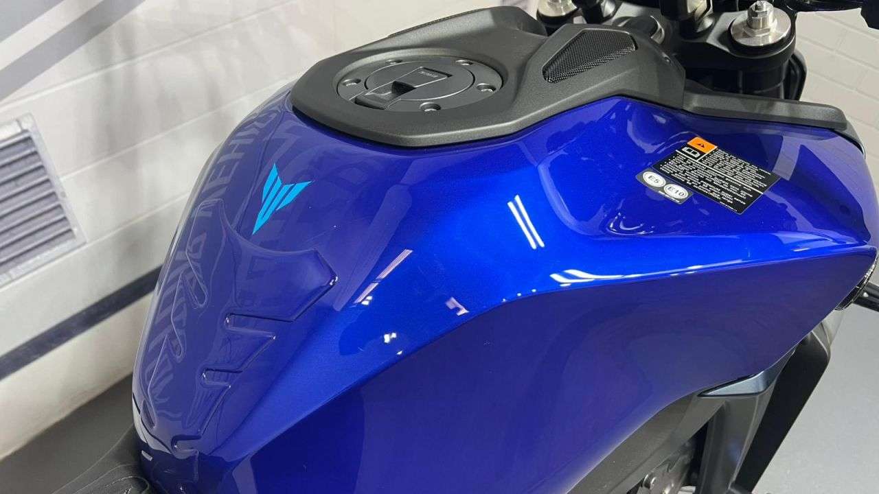 2025 YAMAHA MT-09 2025 YAMAHA MT-09