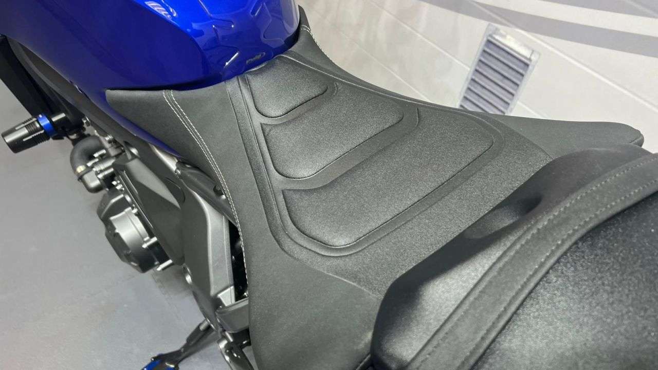2025 YAMAHA MT-09 2025 YAMAHA MT-09
