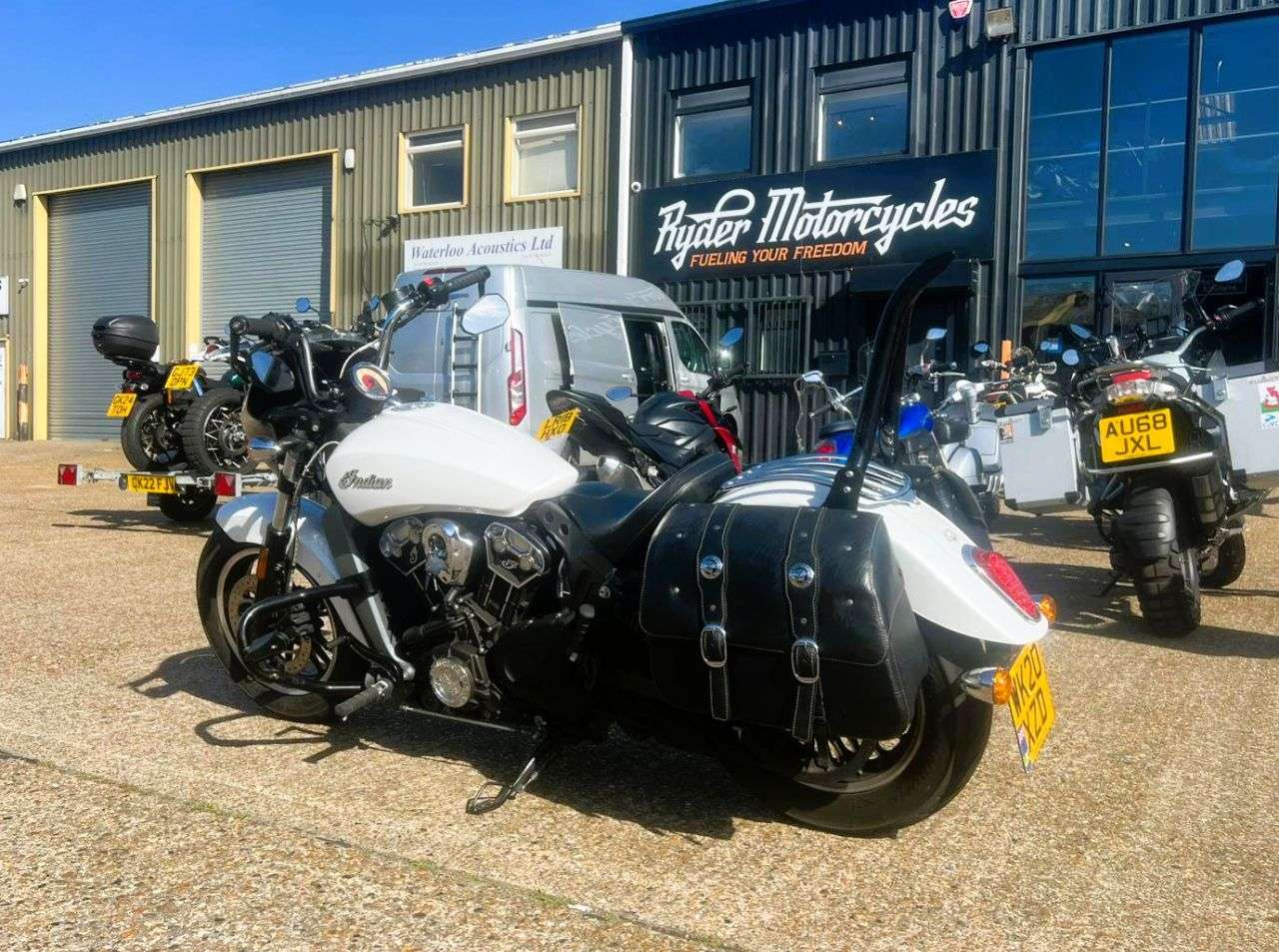 2020 INDIAN SCOUT 2020 INDIAN SCOUT