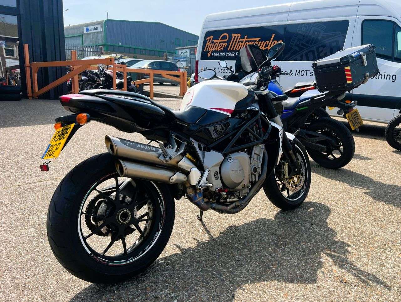 A 2009 MV AGUSTA BRUTALE 920 910 R - BUY ONLINE 24 HRS A DAY - FINANCE AVAILABLE - ALL TYPES OF CREDIT A A 2009 MV AGUSTA BRUTALE 920 910 R - BUY ONLINE 24 HRS A DAY - FINANCE AVAILABLE - ALL TYPES OF CREDIT A