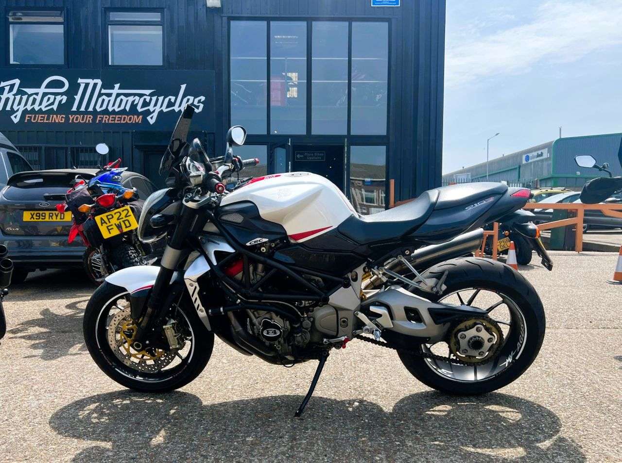 2009 MV AGUSTA BRUTALE 920 2009 MV AGUSTA BRUTALE 920