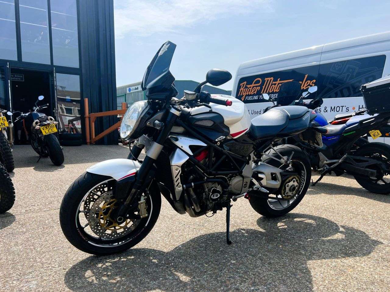 2009 MV AGUSTA BRUTALE 920 2009 MV AGUSTA BRUTALE 920
