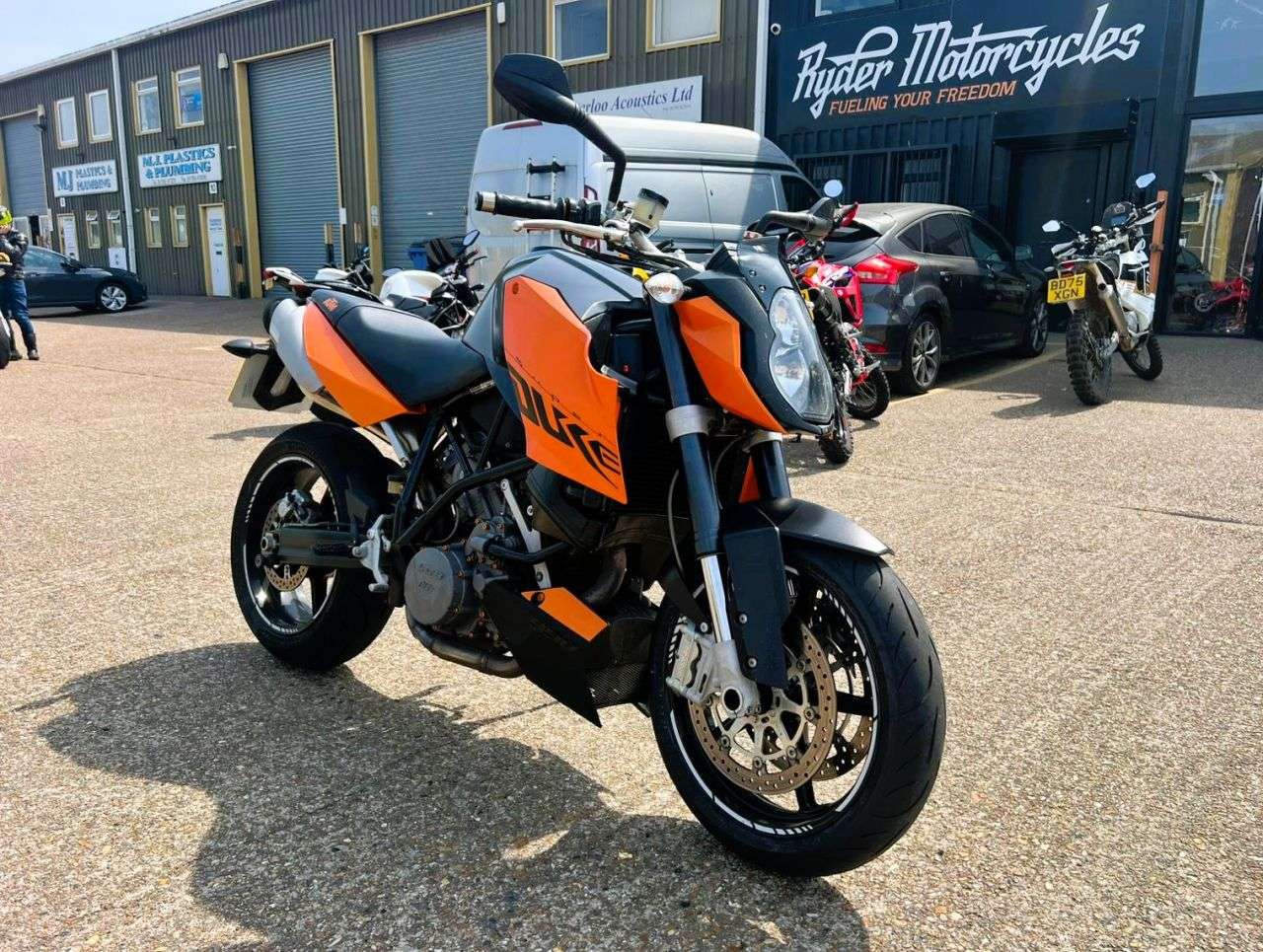 2008 KTM 990 SUPER DUKE 2008 KTM 990 SUPER DUKE