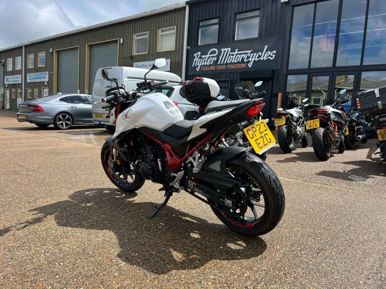 2023 HONDA CB750 HORNET 2023 HONDA CB750 HORNET