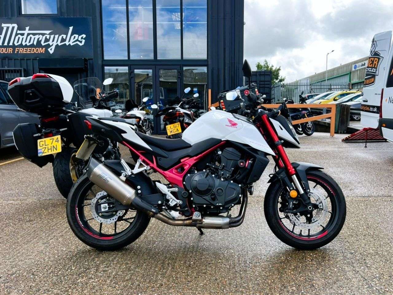 A 2023 HONDA CB750 HORNET - BUY ONLINE 24 HRS A DAY - FINANCE AVAILABLE - ALL TYPES OF CREDIT ACCEPTE A 2023 HONDA CB750 HORNET - BUY ONLINE 24 HRS A DAY - FINANCE AVAILABLE - ALL TYPES OF CREDIT ACCEPTE