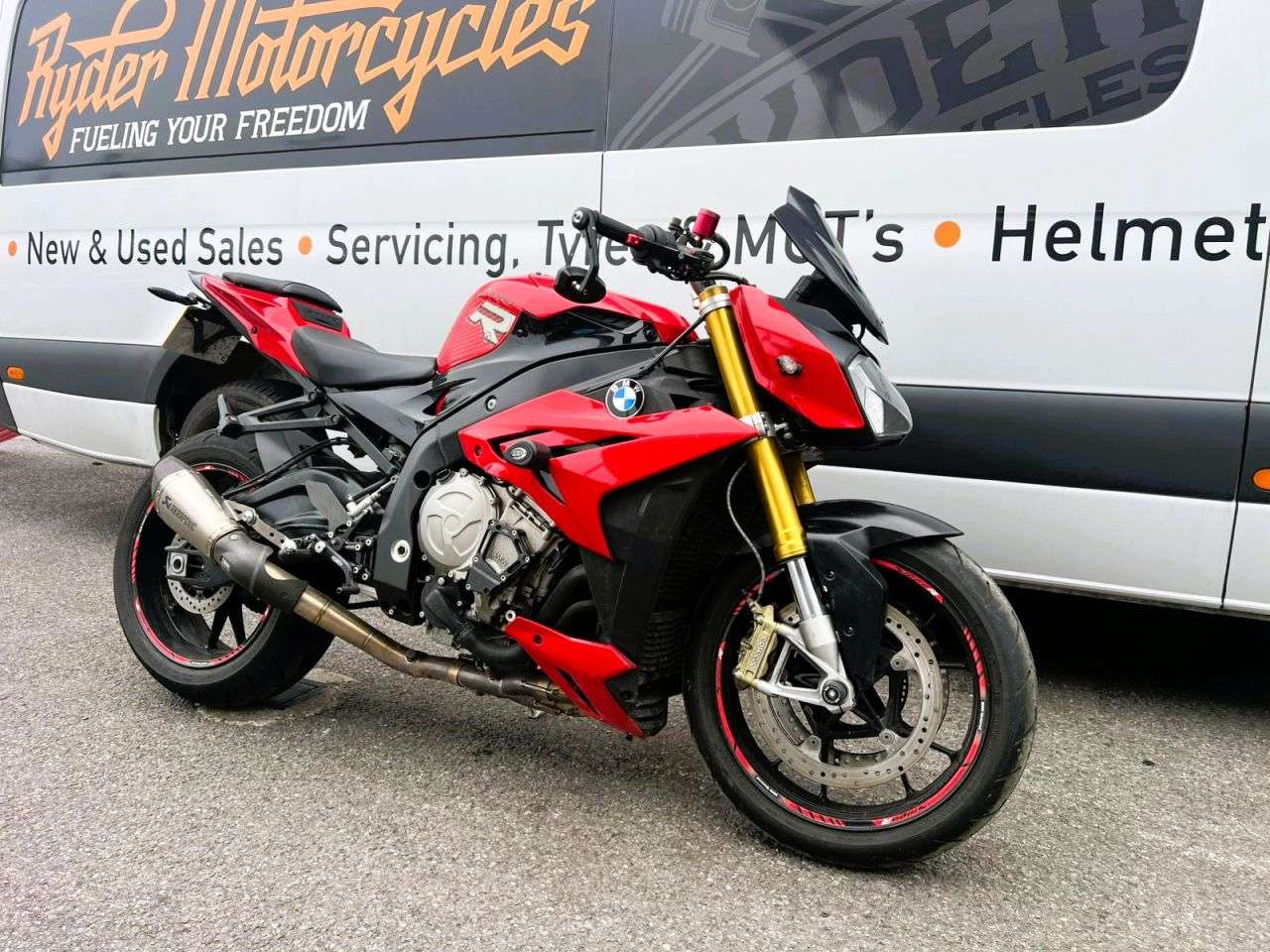 2015 BMW S 1000 R 2015 BMW S 1000 R