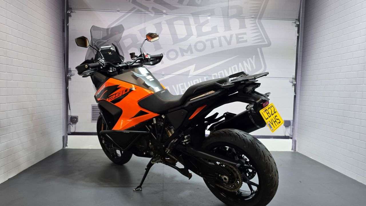 2022 KTM 1290 SUPER ADVENTURE S 2022 KTM 1290 SUPER ADVENTURE S