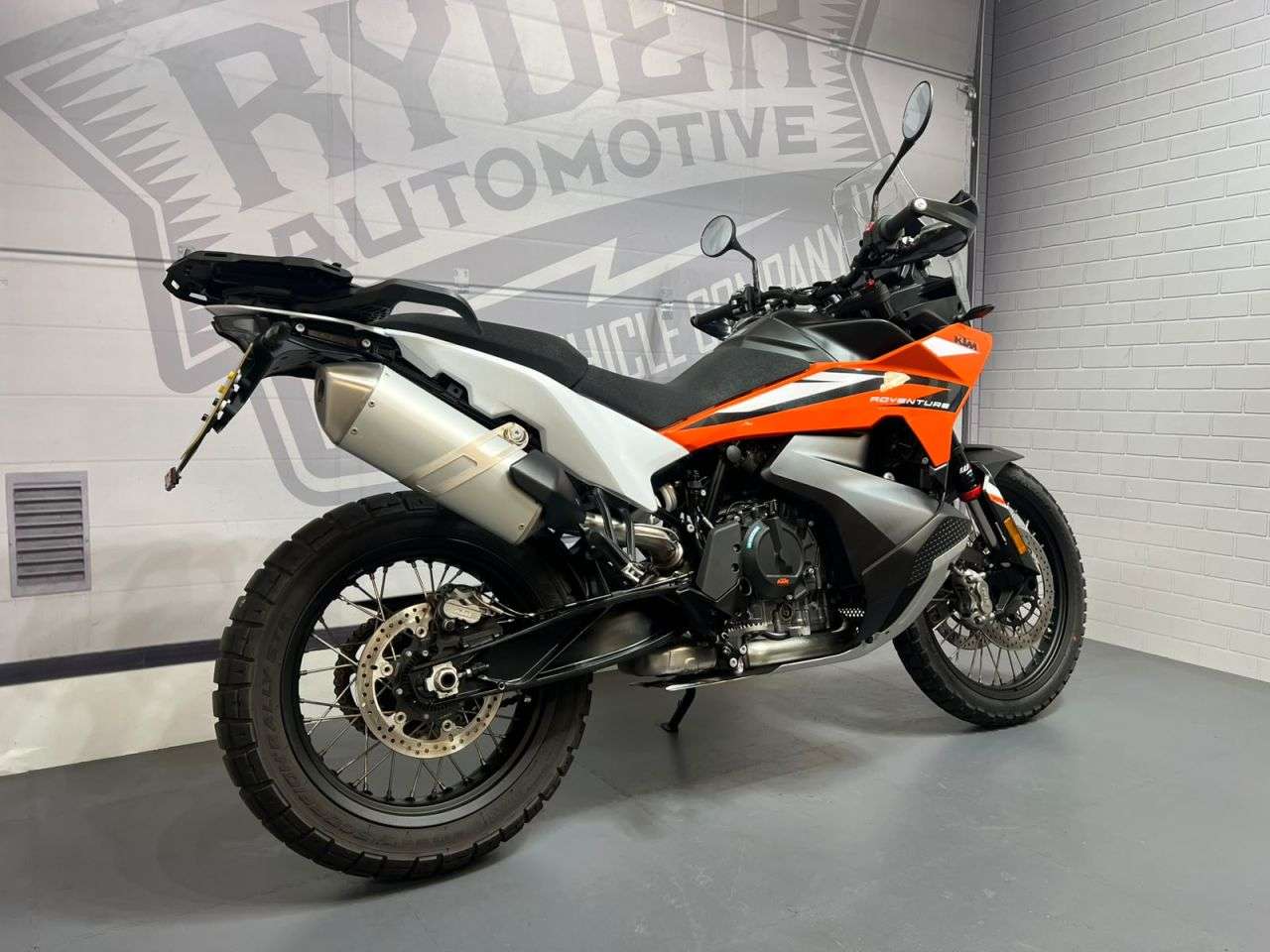 A 2024 KTM 890 ADVENTURE - BUY ONLINE 24 HRS A DAY - FINANCE AVAILABLE - ALL TYPES OF CREDIT ACCEPTE A 2024 KTM 890 ADVENTURE - BUY ONLINE 24 HRS A DAY - FINANCE AVAILABLE - ALL TYPES OF CREDIT ACCEPTE