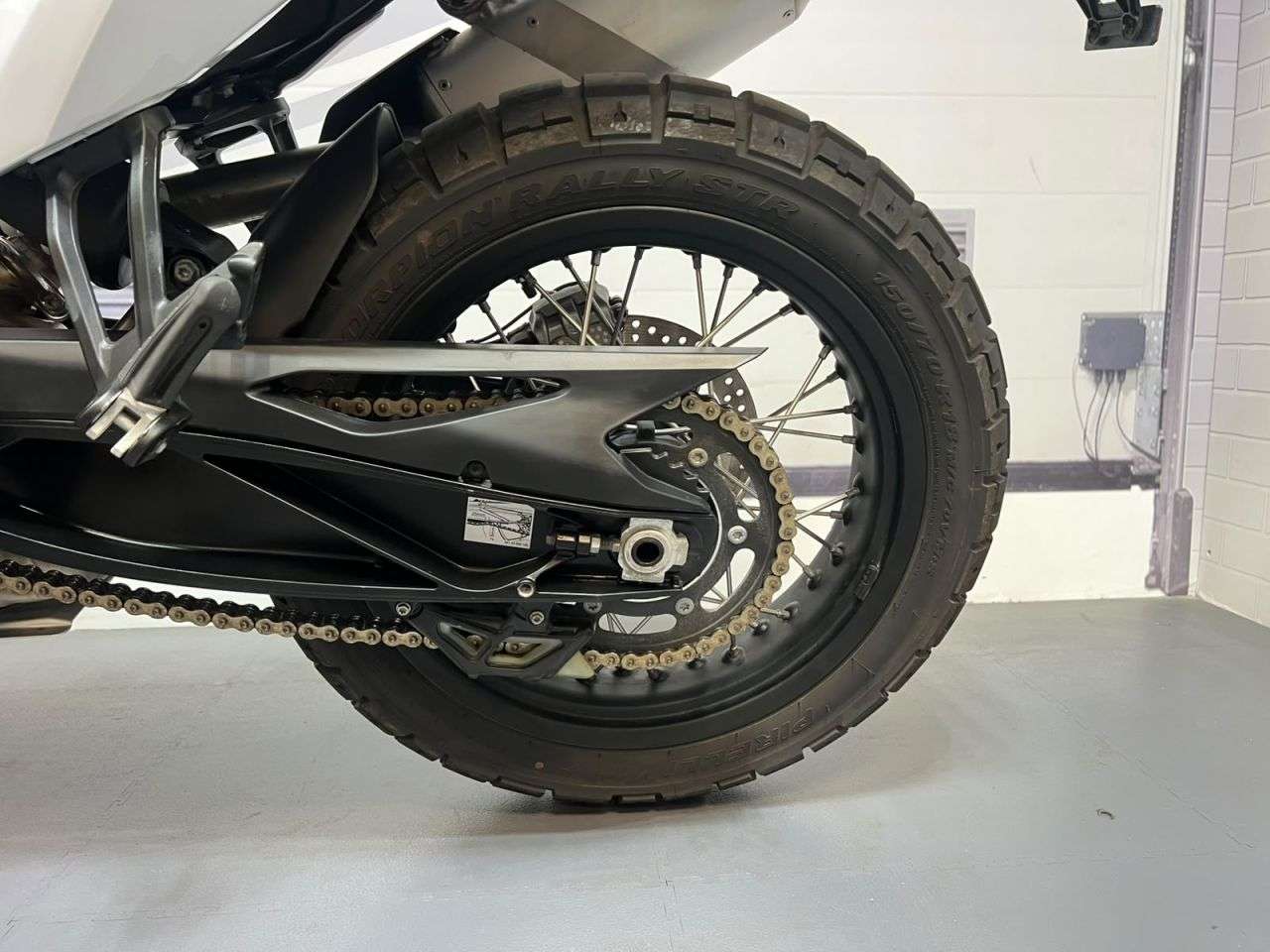 2024 KTM 890 ADVENTURE 2024 KTM 890 ADVENTURE
