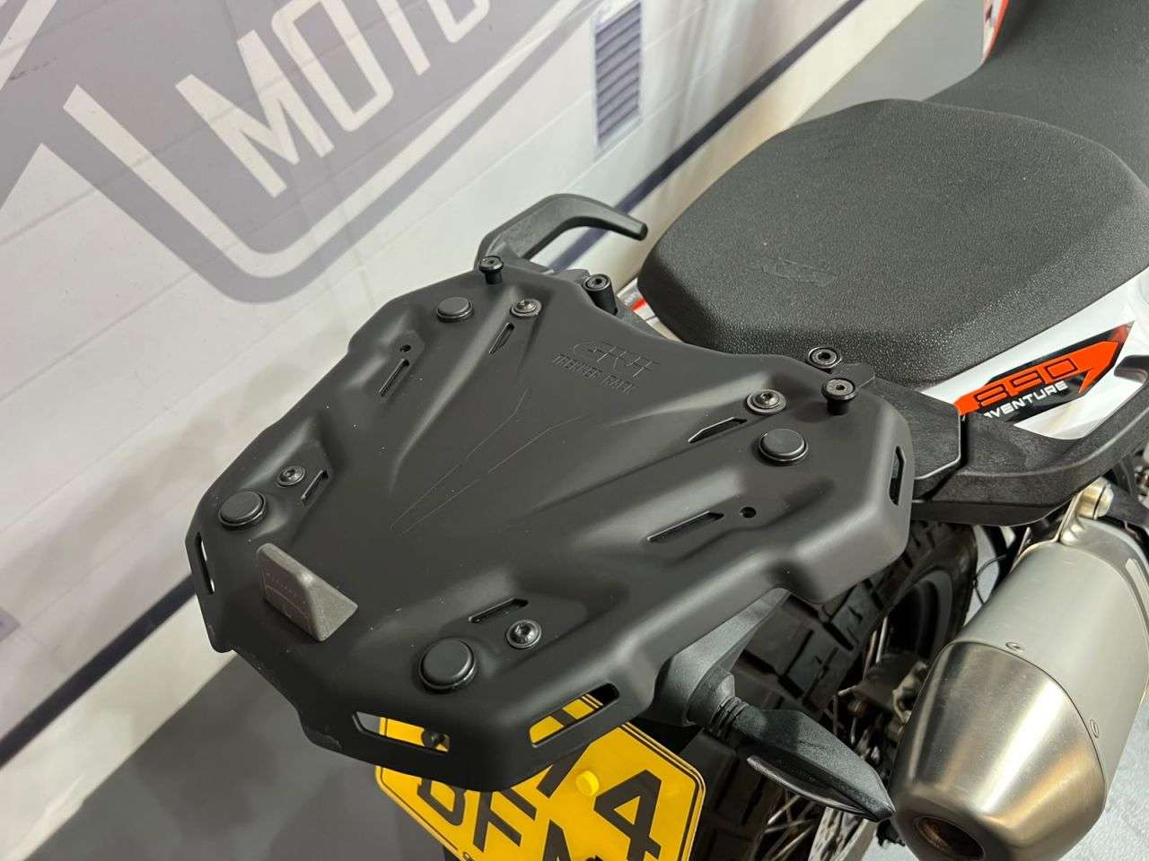 2024 KTM 890 ADVENTURE 2024 KTM 890 ADVENTURE