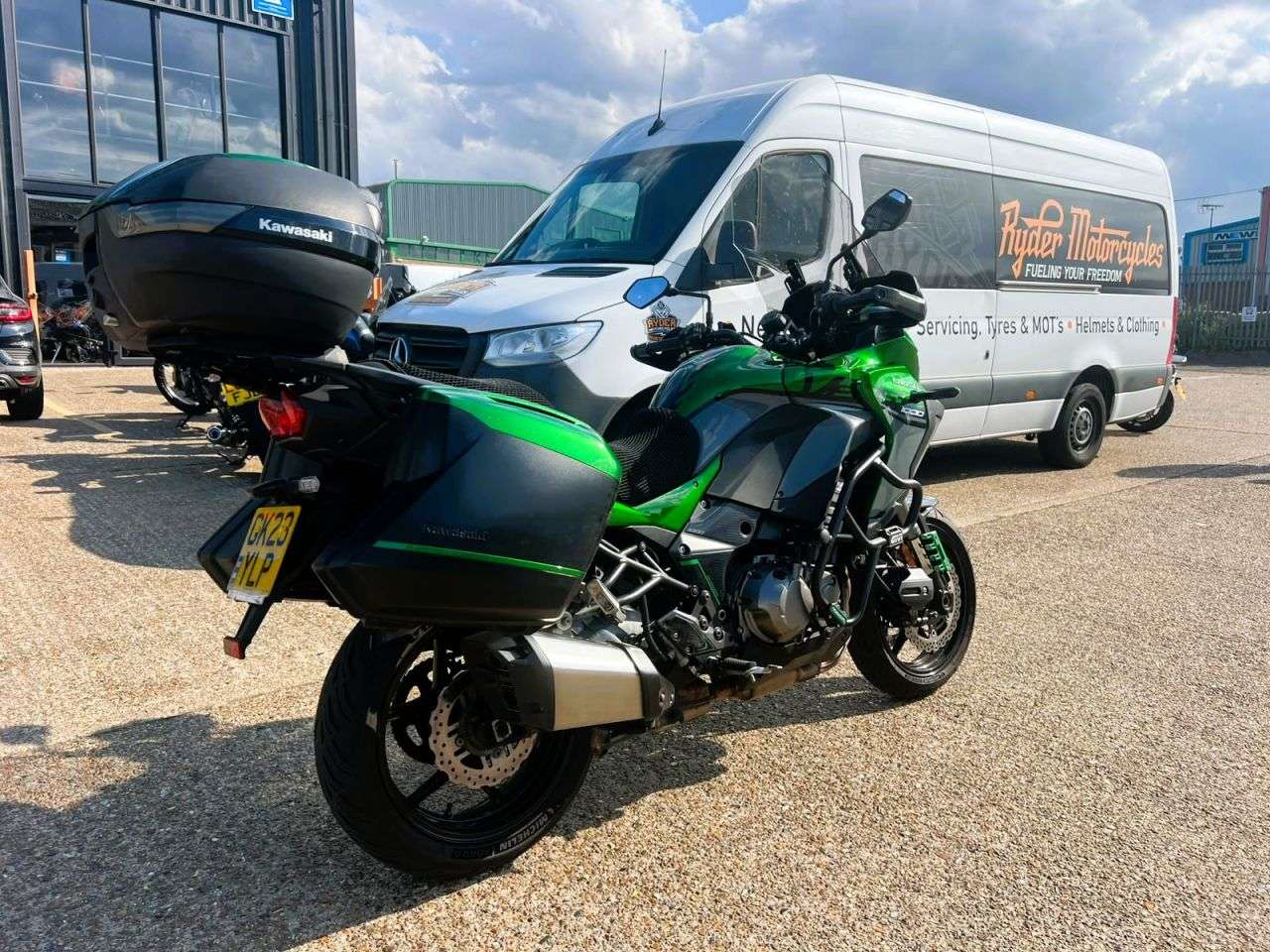 A 2023 KAWASAKI VERSYS 1000 SE - BUY ONLINE 24 HRS A DAY - FINANCE AVAILABLE - ALL TYPES OF CREDIT ACCE A 2023 KAWASAKI VERSYS 1000 SE - BUY ONLINE 24 HRS A DAY - FINANCE AVAILABLE - ALL TYPES OF CREDIT ACCE