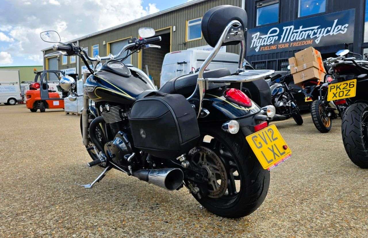 2012 TRIUMPH THUNDERBIRD 1600 2012 TRIUMPH THUNDERBIRD 1600