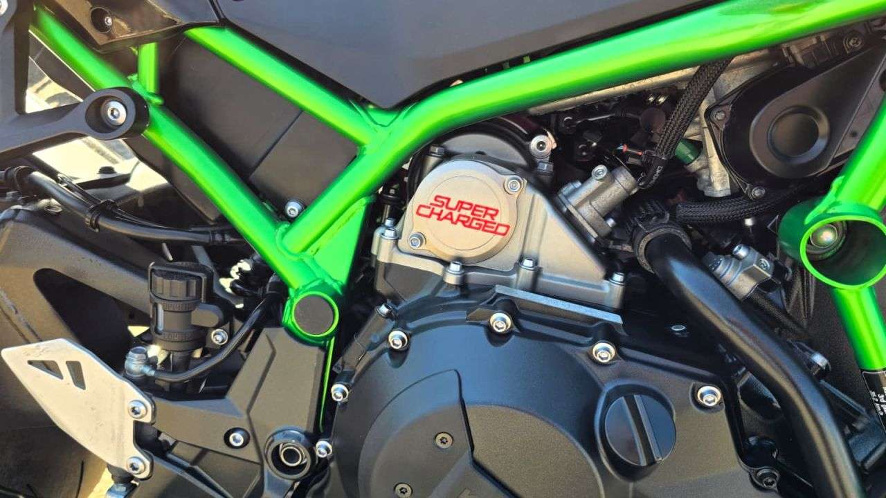 2021 KAWASAKI Z H2 2021 KAWASAKI Z H2