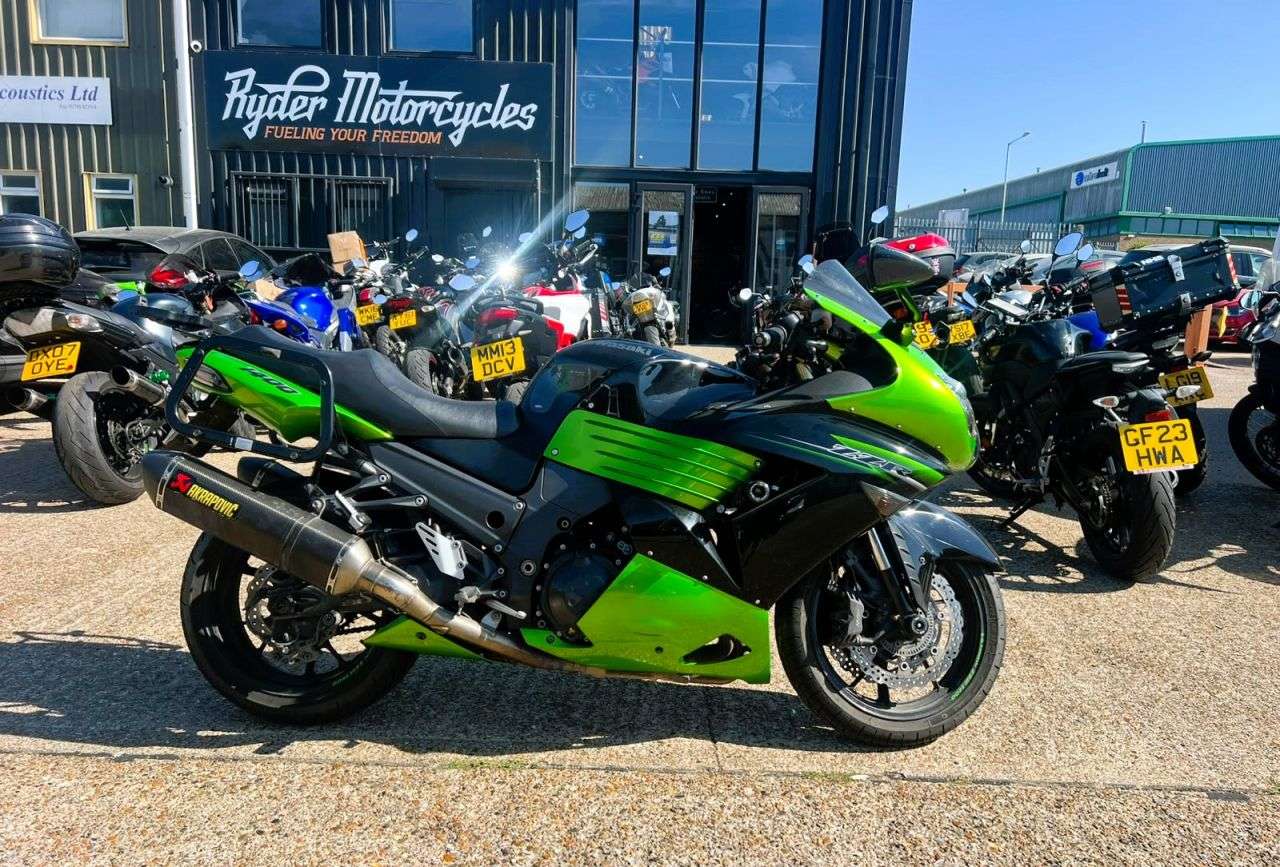 A 2011 KAWASAKI ZZR1400 - BUY ONLINE 24 HRS A DAY - FINANCE AVAILABLE - ALL TYPES OF CREDIT ACCEPTE A 2011 KAWASAKI ZZR1400 - BUY ONLINE 24 HRS A DAY - FINANCE AVAILABLE - ALL TYPES OF CREDIT ACCEPTE