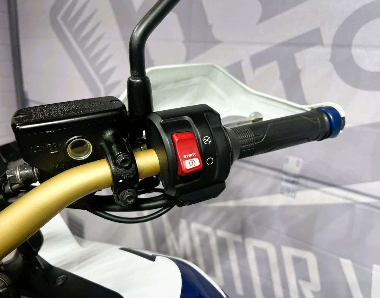 2019 HONDA CRF1000L AFRICA TWIN 2019 HONDA CRF1000L AFRICA TWIN