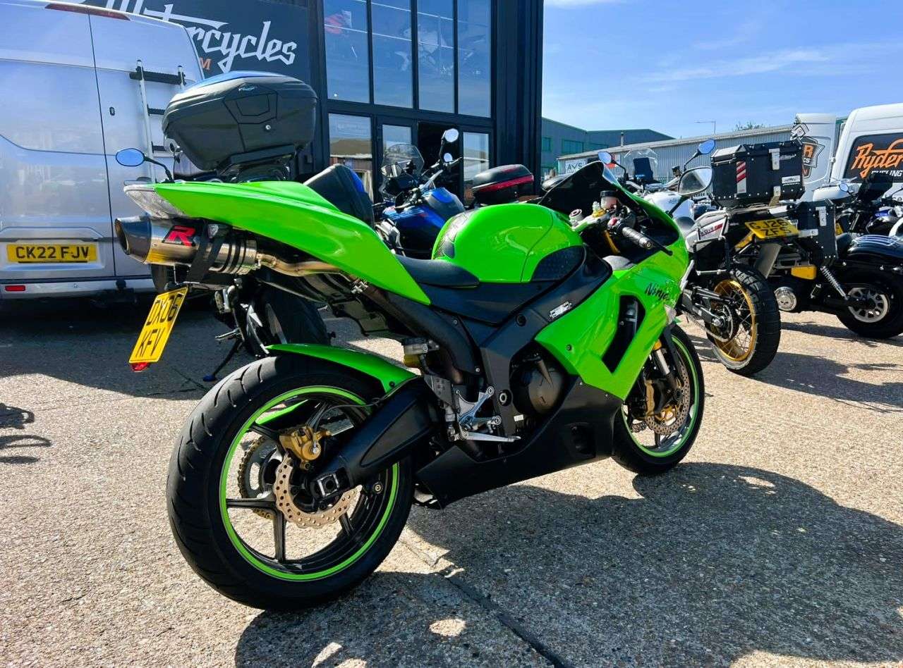 A 2006 KAWASAKI NINJA ZX-6R - BUY ONLINE 24 HRS A DAY - FINANCE AVAILABLE - ALL TYPES OF CREDIT ACCEPTE A 2006 KAWASAKI NINJA ZX-6R - BUY ONLINE 24 HRS A DAY - FINANCE AVAILABLE - ALL TYPES OF CREDIT ACCEPTE
