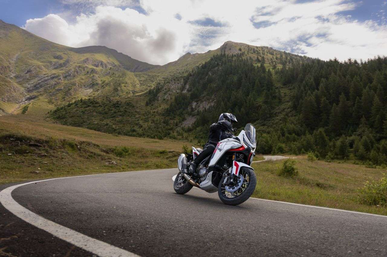 2026 MOTO MORINI X-CAPE 1200 2026 MOTO MORINI X-CAPE 1200