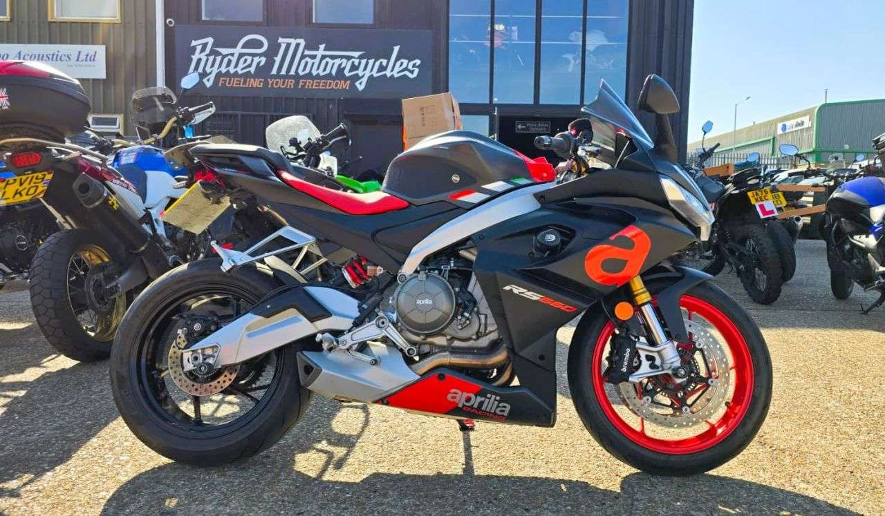 A 2023 APRILIA RS 660 A2 RESTRICTED (35 Kw) OR FULL POWER (95 Hp / 70 Kw) - BUY ONLINE 24 HRS A D A 2023 APRILIA RS 660 A2 RESTRICTED (35 Kw) OR FULL POWER (95 Hp / 70 Kw) - BUY ONLINE 24 HRS A D