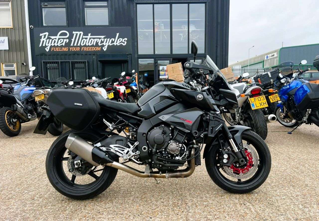 A 2017 YAMAHA MT-10 - BUY ONLINE 24 HRS A DAY - FINANCE AVAILABLE - ALL TYPES OF CREDIT ACCEPTE A 2017 YAMAHA MT-10 - BUY ONLINE 24 HRS A DAY - FINANCE AVAILABLE - ALL TYPES OF CREDIT ACCEPTE