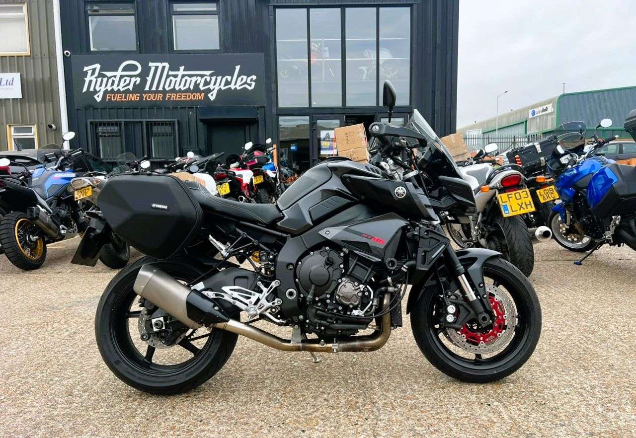A 2017 YAMAHA MT-10 - BUY ONLINE 24 HRS A DAY - FINANCE AVAILABLE - ALL TYPES OF CREDIT ACCEPTE A 2017 YAMAHA MT-10 - BUY ONLINE 24 HRS A DAY - FINANCE AVAILABLE - ALL TYPES OF CREDIT ACCEPTE