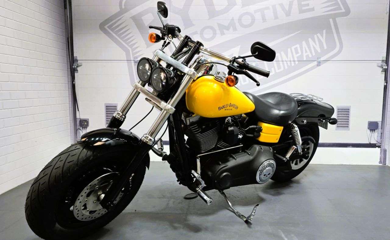 2011 HARLEY-DAVIDSON DYNA 2011 HARLEY-DAVIDSON DYNA
