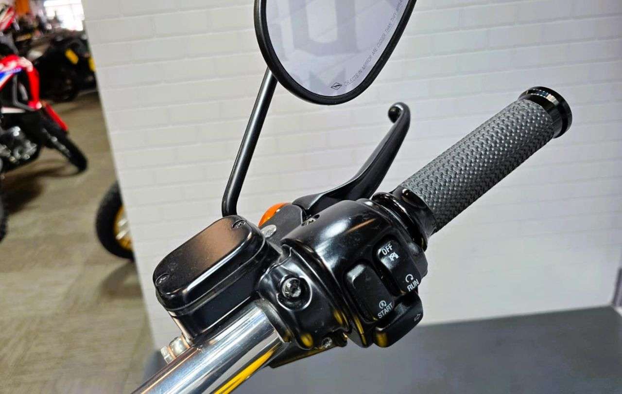 2011 HARLEY-DAVIDSON DYNA 2011 HARLEY-DAVIDSON DYNA
