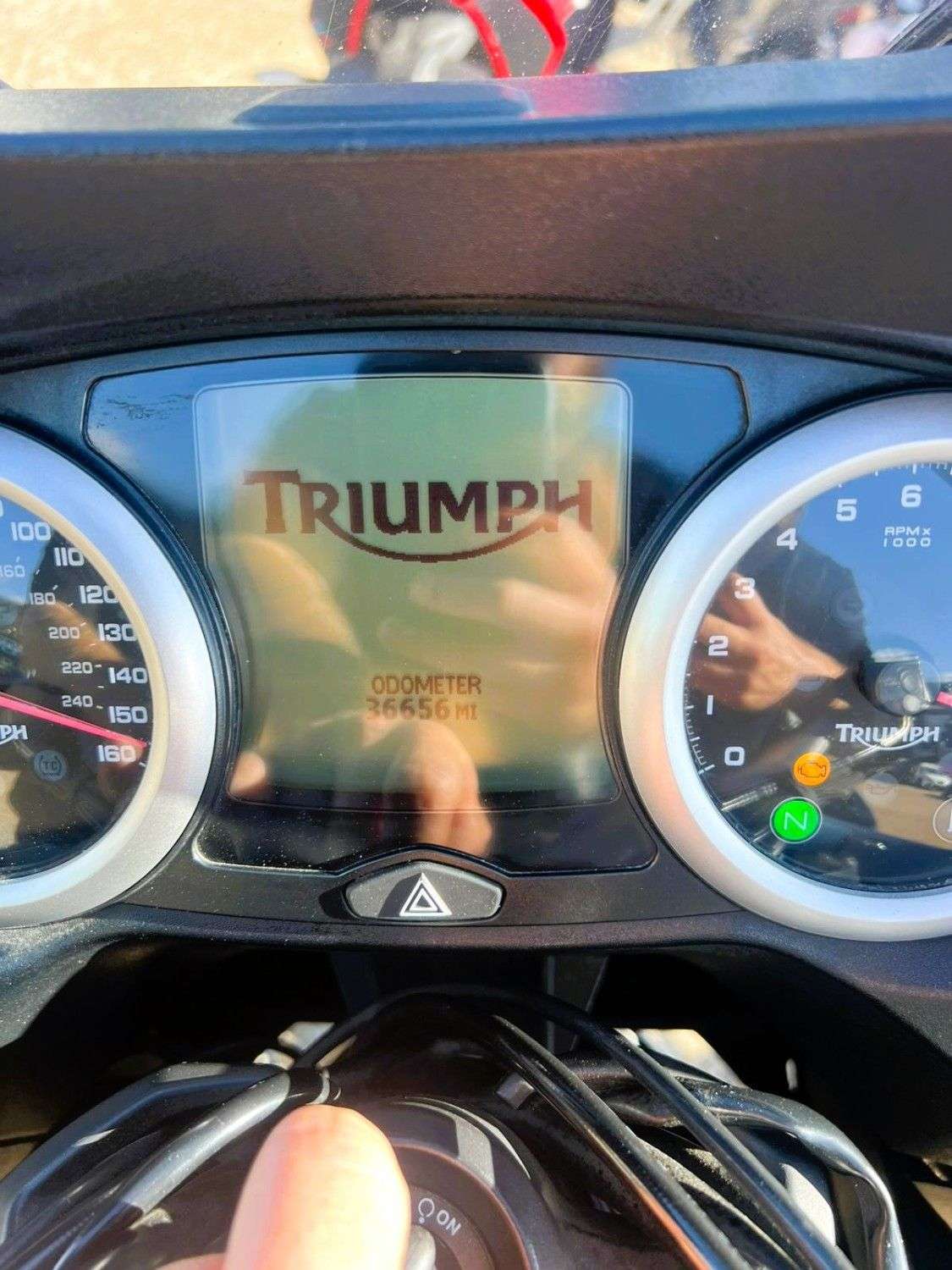 2016 TRIUMPH TROPHY 1200 2016 TRIUMPH TROPHY 1200
