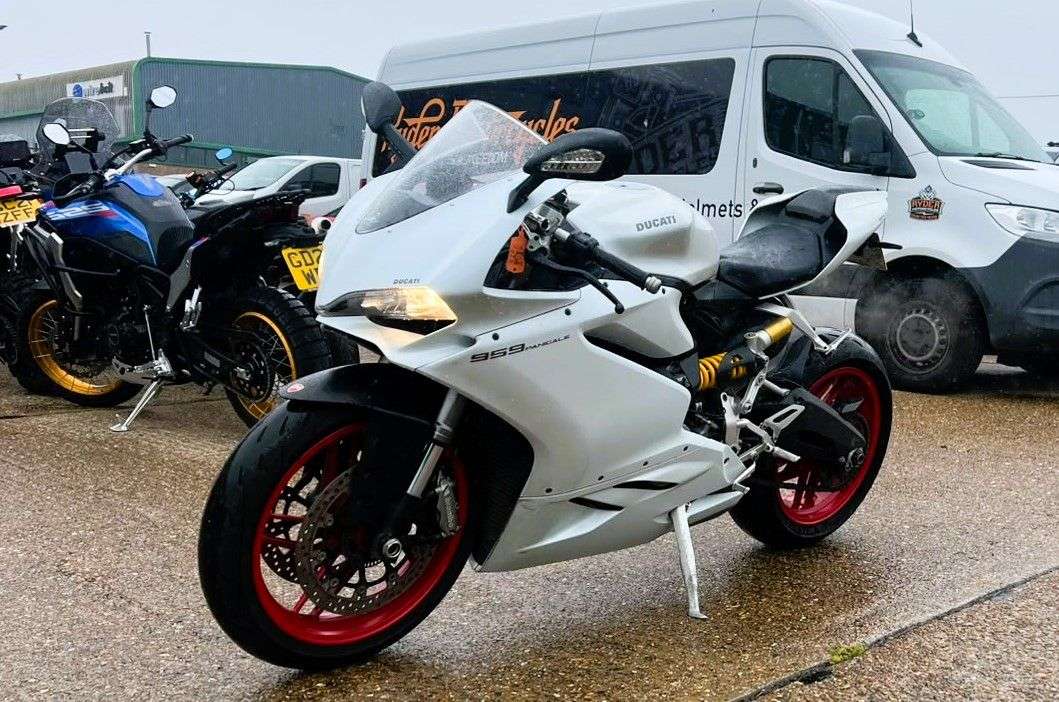 2016 DUCATI 959 PANIGALE 2016 DUCATI 959 PANIGALE