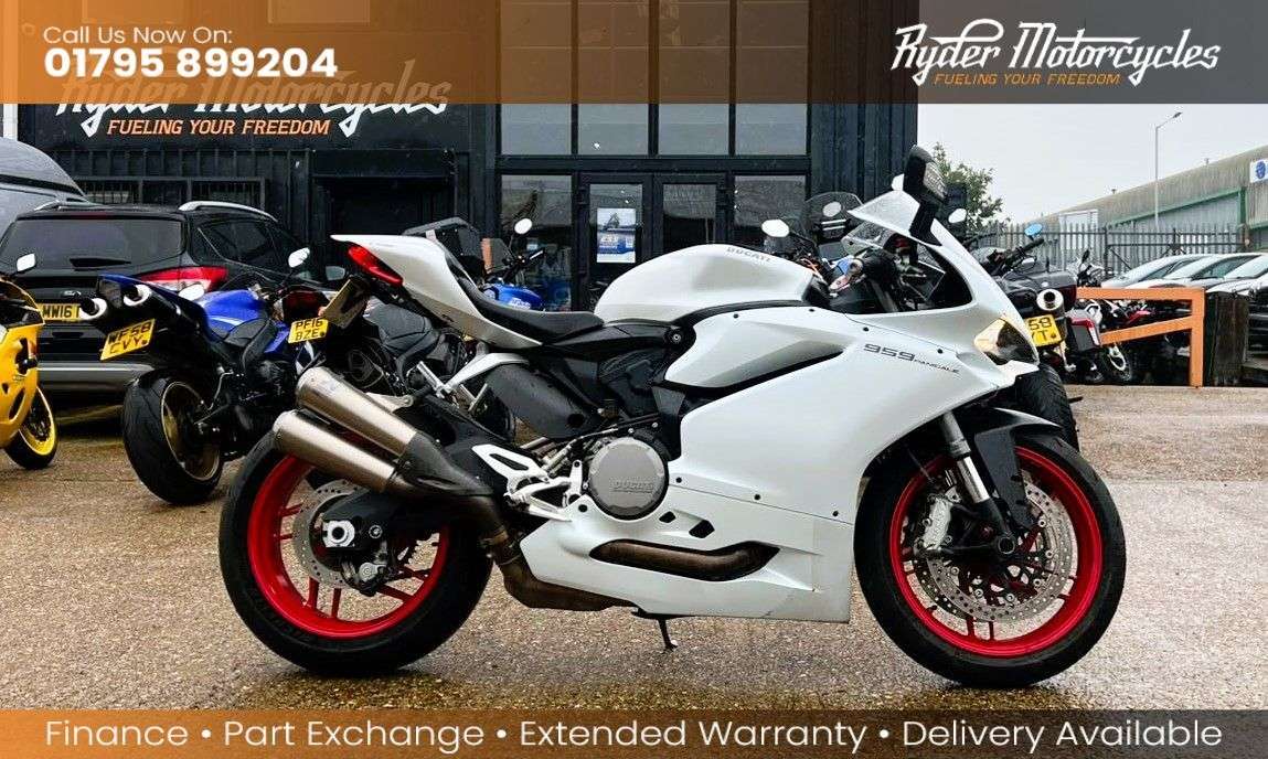 A 2016 DUCATI 959 PANIGALE - BUY ONLINE 24 HRS A DAY - FINANCE AVAILABLE - ALL TYPES OF CREDIT ACCEPTE A 2016 DUCATI 959 PANIGALE - BUY ONLINE 24 HRS A DAY - FINANCE AVAILABLE - ALL TYPES OF CREDIT ACCEPTE